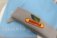 Комплект шапка с шарфом для компании «Монсанто»