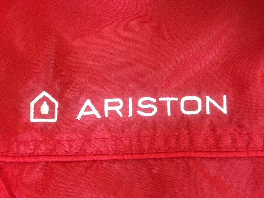 Ветровка для компании "Ariston"